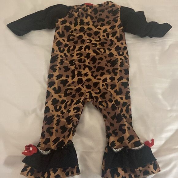 Boutique Cheetah Santa Jumper 18 Months Penelope Plumm - Picture 6 of 6